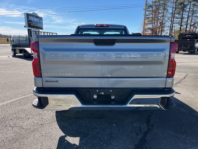 new 2025 Chevrolet Silverado 1500 car, priced at $33,520