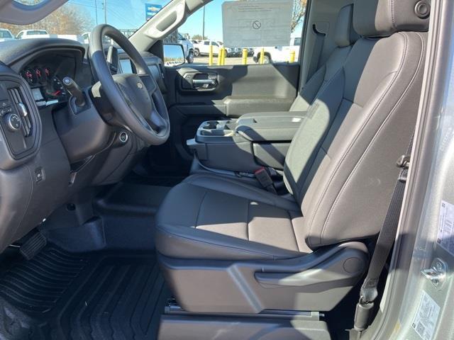 new 2025 Chevrolet Silverado 1500 car, priced at $33,520