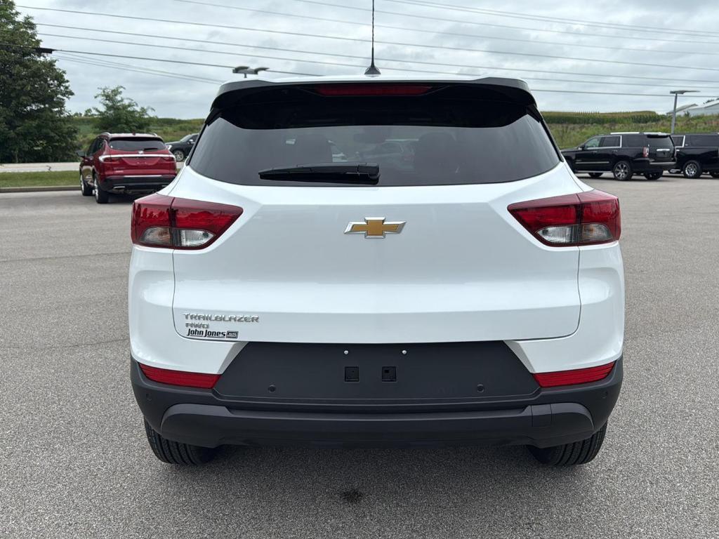 new 2026 Chevrolet TrailBlazer car, priced at $27,785