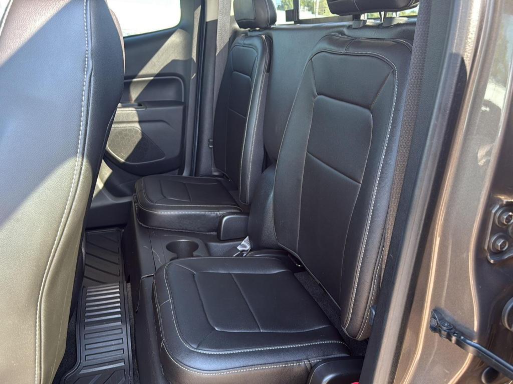 used 2015 Chevrolet Colorado car, priced at $13,995