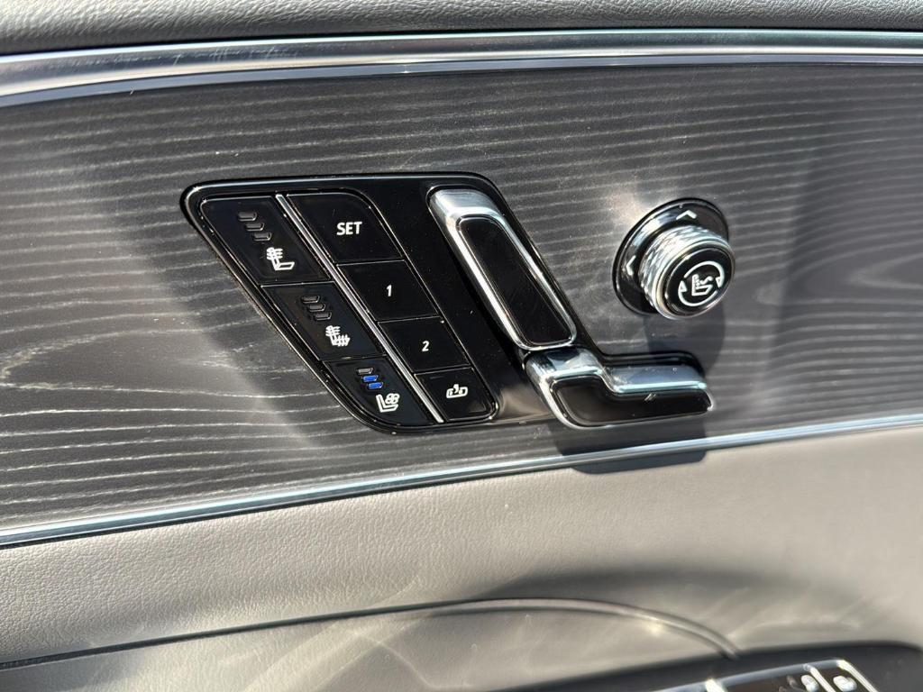new 2025 Cadillac LYRIQ car, priced at $68,665