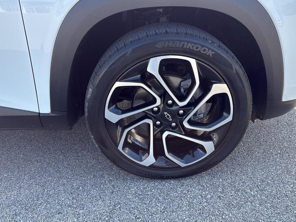 used 2024 Chevrolet Trax car, priced at $20,745
