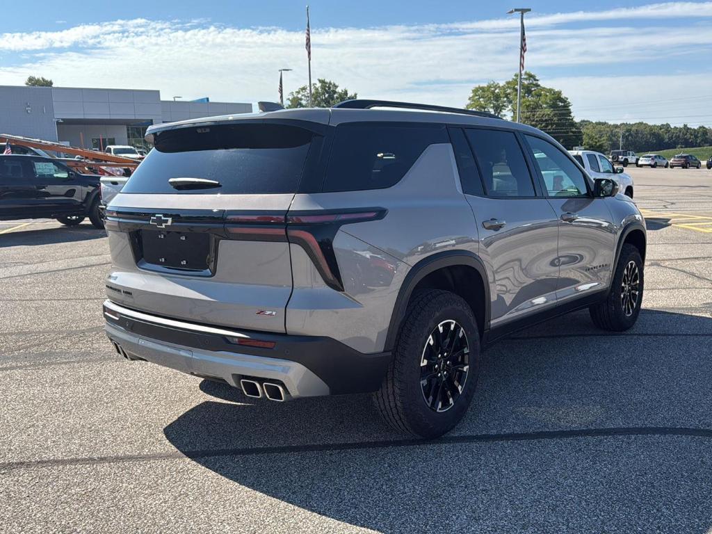 new 2026 Chevrolet Traverse car, priced at $53,560