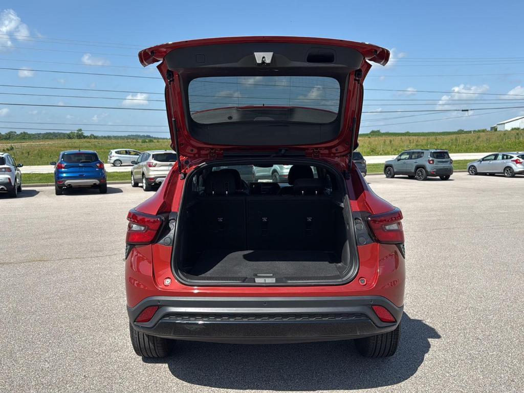 used 2024 Chevrolet Trax car, priced at $25,000