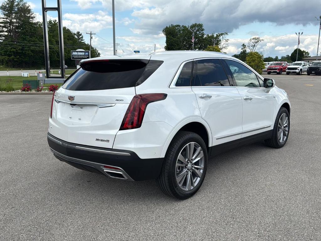 new 2025 Cadillac XT5 car, priced at $58,390