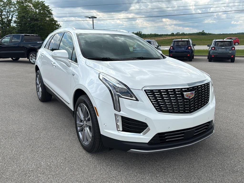 new 2025 Cadillac XT5 car, priced at $58,390