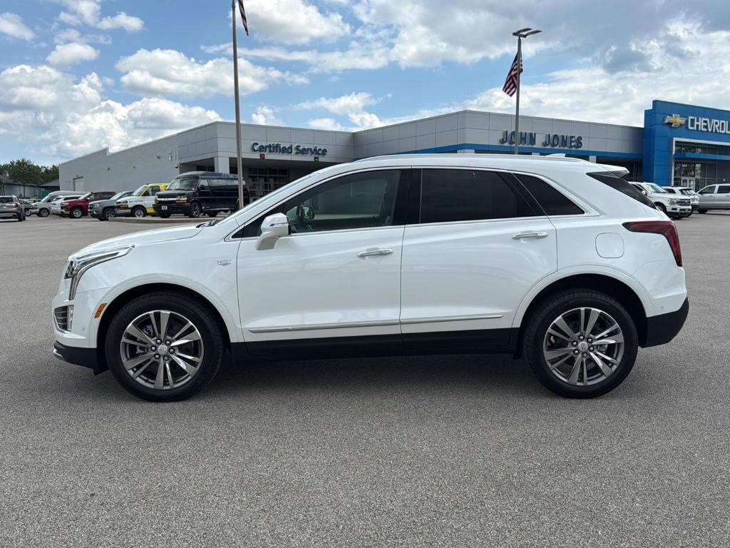 new 2025 Cadillac XT5 car, priced at $58,390