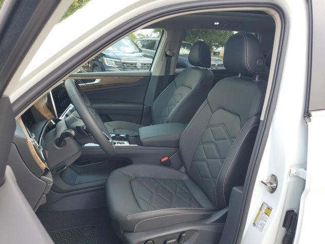 new 2025 Volkswagen Atlas car, priced at $45,423