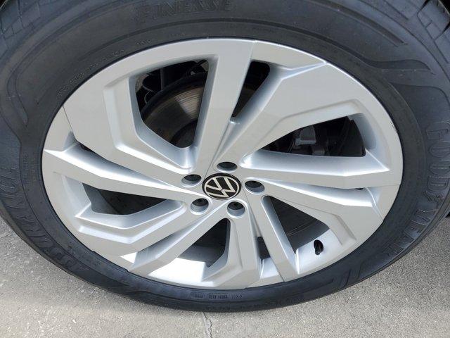 used 2021 Volkswagen Atlas car, priced at $25,975