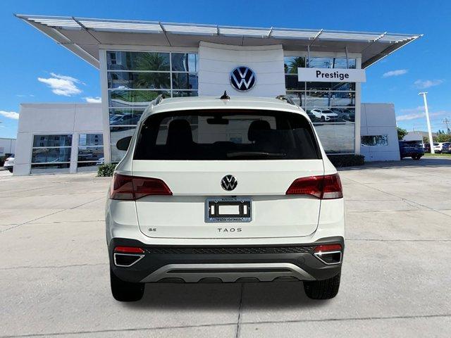 new 2024 Volkswagen Taos car