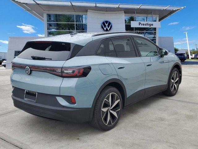 new 2025 Volkswagen ID.4 car, priced at $50,656