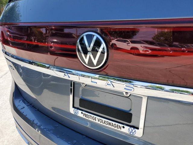 new 2025 Volkswagen Atlas car, priced at $54,168