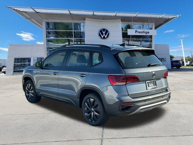 new 2024 Volkswagen Taos car