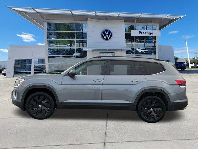 new 2025 Volkswagen Atlas car, priced at $44,825