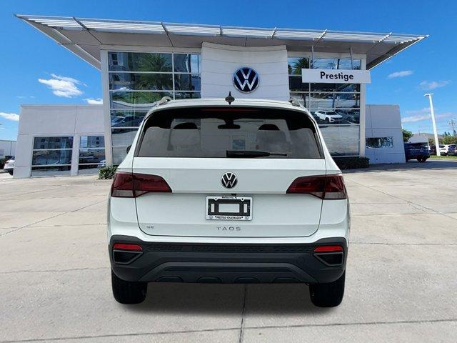 new 2024 Volkswagen Taos car