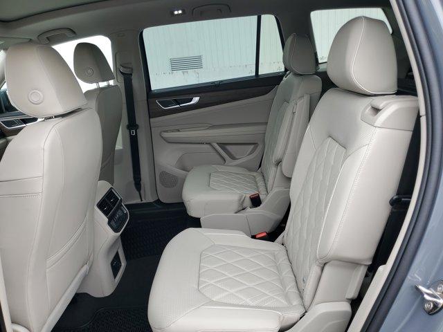 new 2025 Volkswagen Atlas car, priced at $55,203