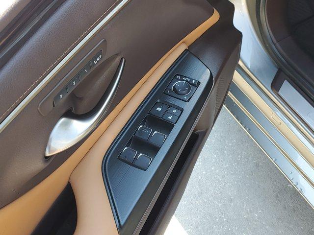 used 2021 Lexus ES 350 car, priced at $34,260
