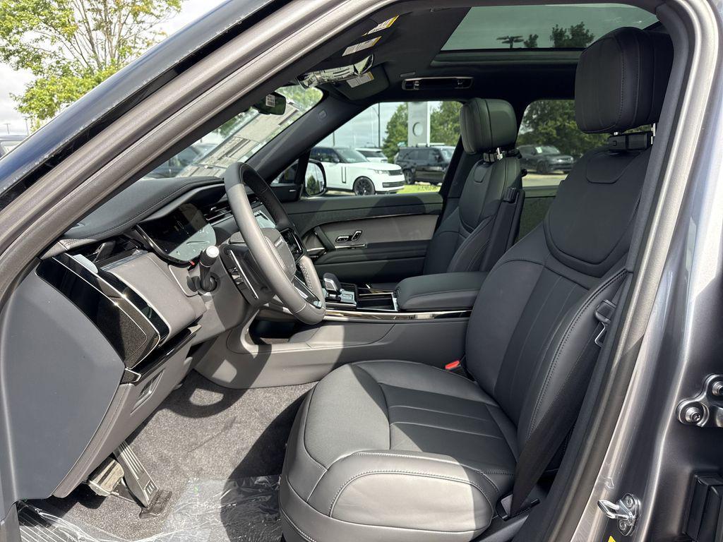 new 2025 Land Rover Range Rover Sport car, priced at $100,330