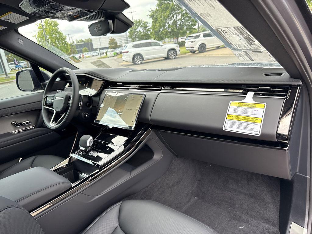 new 2025 Land Rover Range Rover Sport car, priced at $100,330