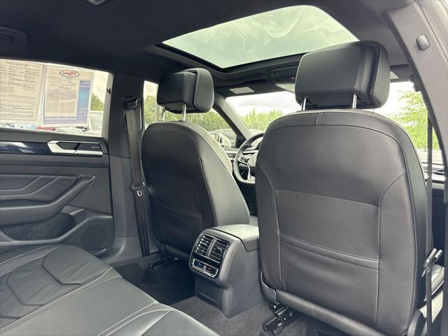 used 2023 Volkswagen Arteon car, priced at $32,999