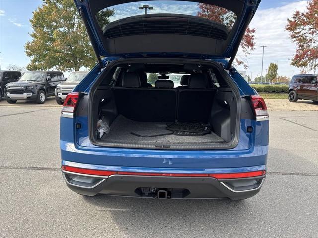 new 2025 Volkswagen Atlas Cross Sport car, priced at $41,752