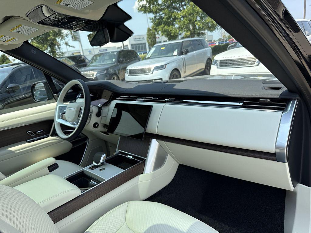 new 2025 Land Rover Range Rover car, priced at $125,355