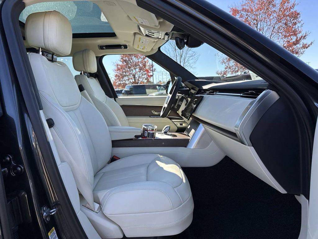 new 2025 Land Rover Range Rover car, priced at $127,610