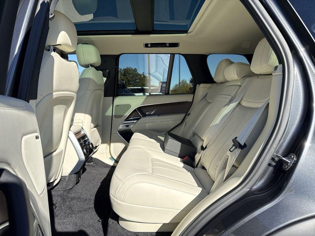 new 2025 Land Rover Range Rover car, priced at $127,610