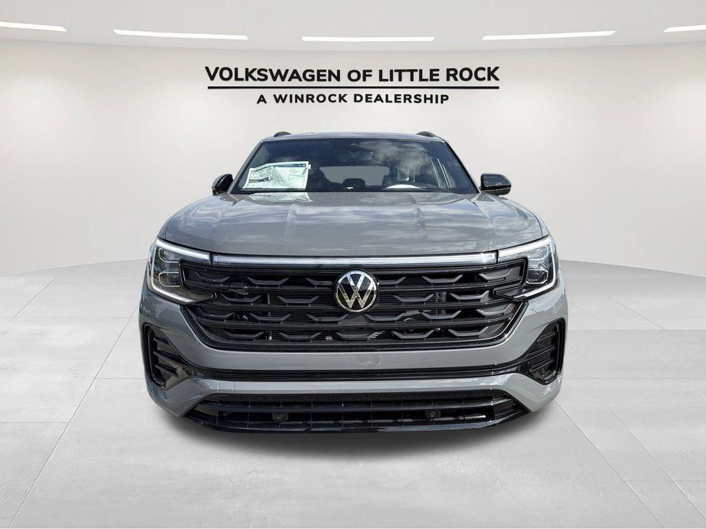 new 2025 Volkswagen Atlas Cross Sport car, priced at $50,617
