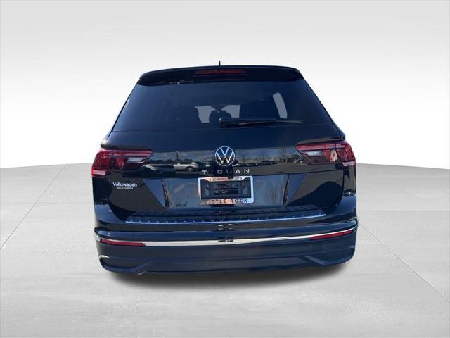 new 2024 Volkswagen Tiguan car, priced at $27,927