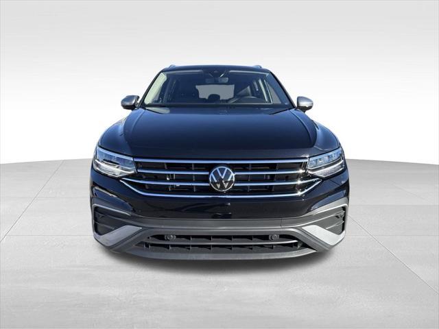 new 2024 Volkswagen Tiguan car, priced at $27,927