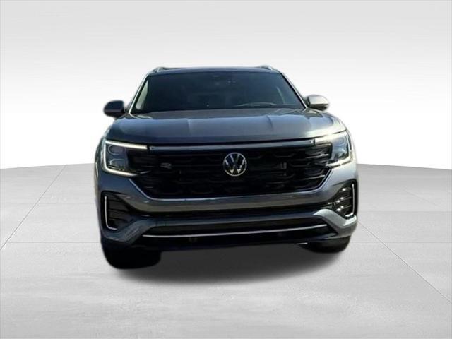 new 2024 Volkswagen Atlas Cross Sport car, priced at $44,240