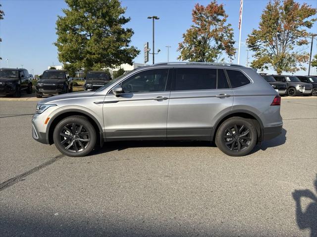 new 2024 Volkswagen Tiguan car, priced at $30,322