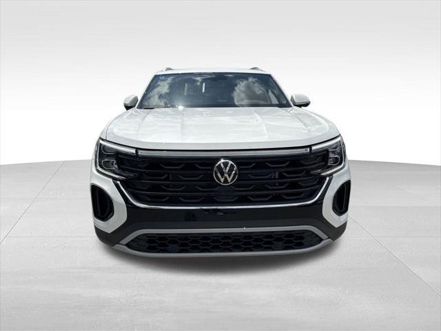 new 2025 Volkswagen Atlas Cross Sport car, priced at $47,033