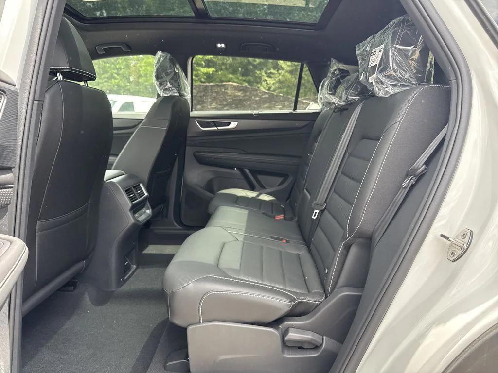 new 2025 Volkswagen Atlas Cross Sport car, priced at $48,733