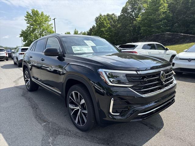 new 2025 Volkswagen Atlas Cross Sport car, priced at $52,563