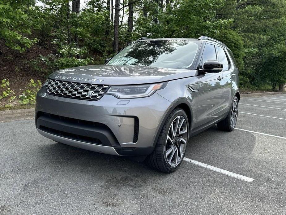 new 2024 Land Rover Discovery car, priced at $69,698
