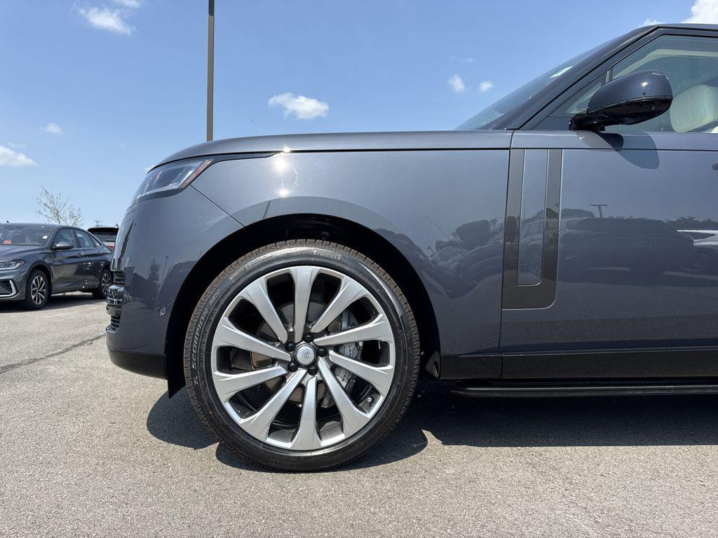 new 2025 Land Rover Range Rover car, priced at $142,125