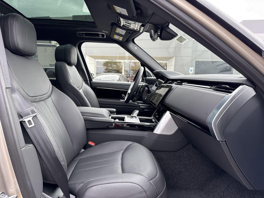 new 2025 Land Rover Range Rover car, priced at $148,305