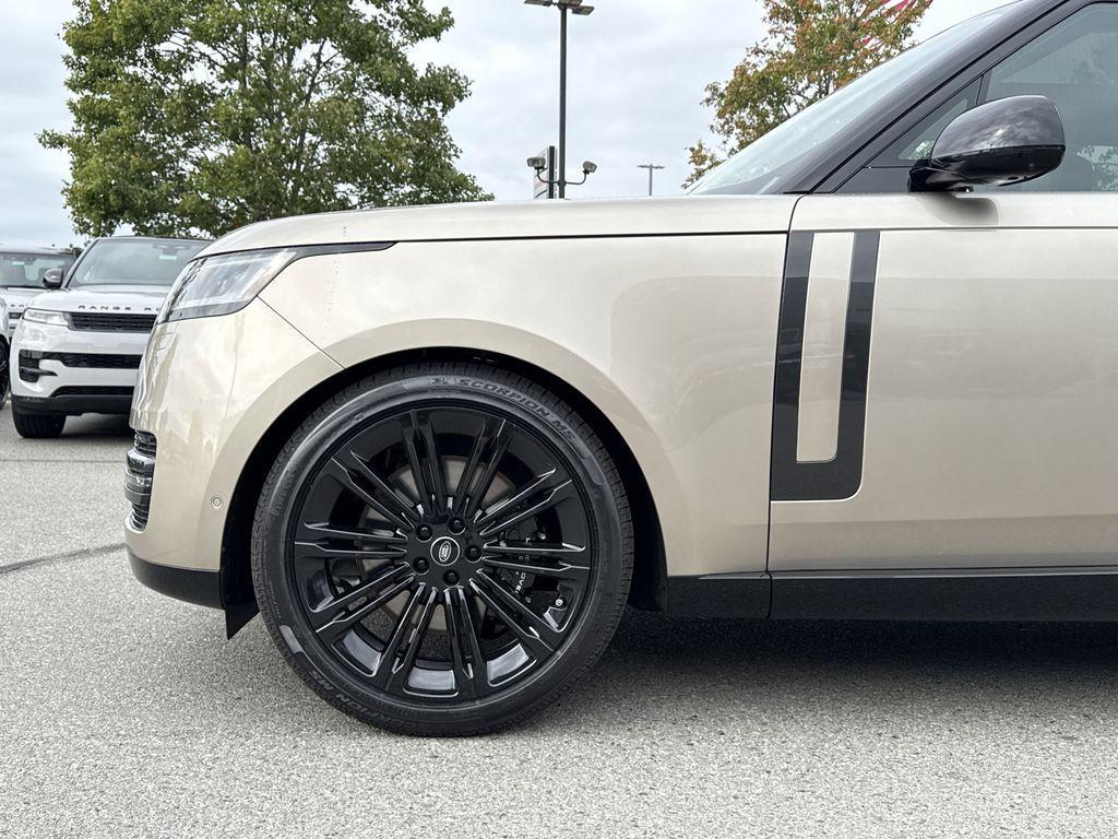 new 2025 Land Rover Range Rover car, priced at $148,305