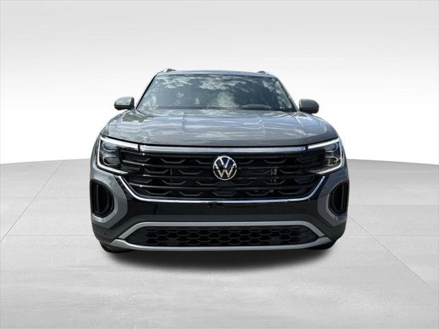 new 2024 Volkswagen Atlas Cross Sport car, priced at $41,866