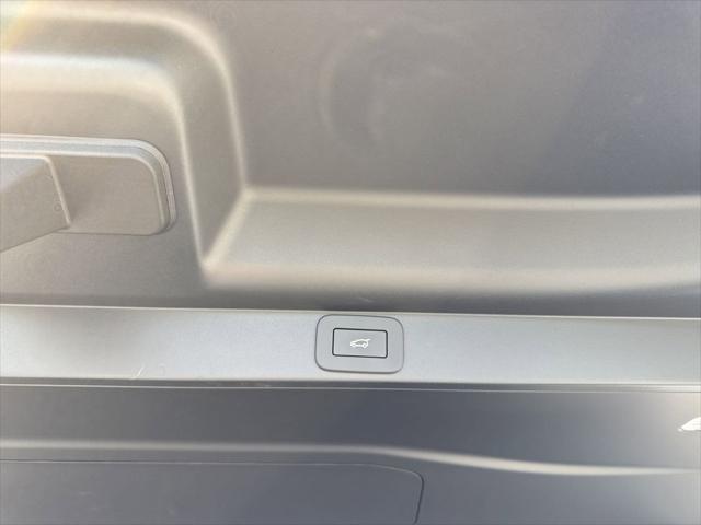 new 2025 Land Rover Range Rover car, priced at $150,250