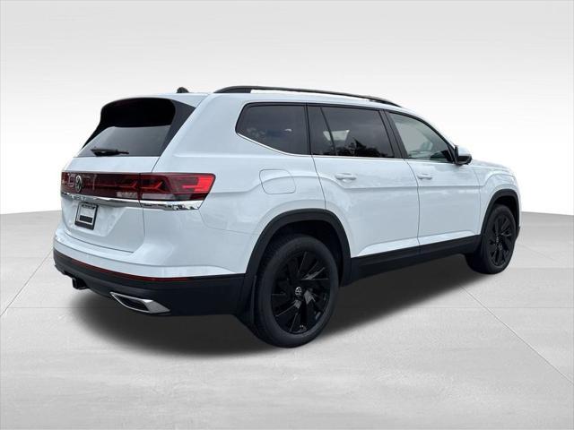 new 2025 Volkswagen Atlas car, priced at $43,339