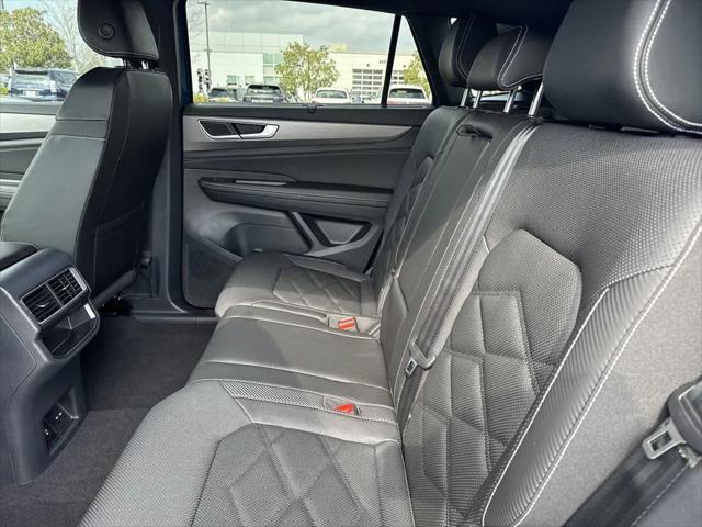 new 2025 Volkswagen Atlas Cross Sport car, priced at $41,764