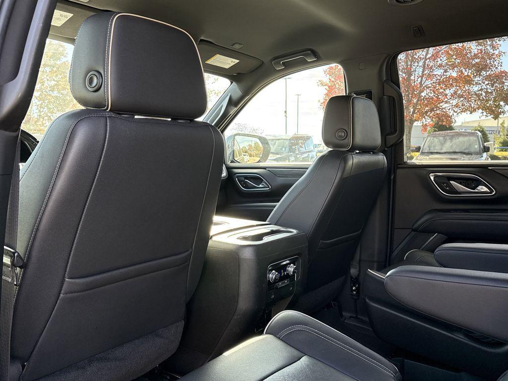 used 2021 GMC Yukon car, priced at $36,000