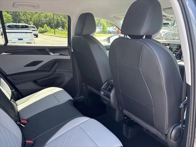 new 2025 Volkswagen Tiguan car, priced at $34,916
