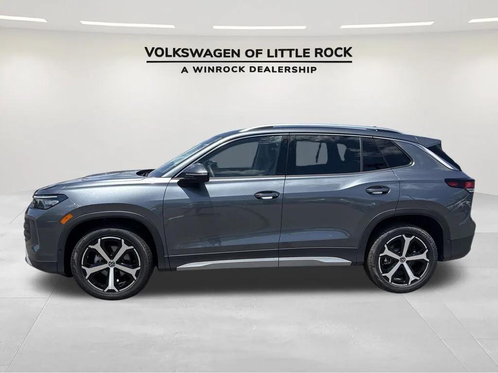 new 2025 Volkswagen Tiguan car, priced at $34,916