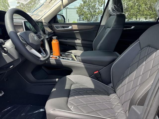 new 2025 Volkswagen Atlas car, priced at $52,509
