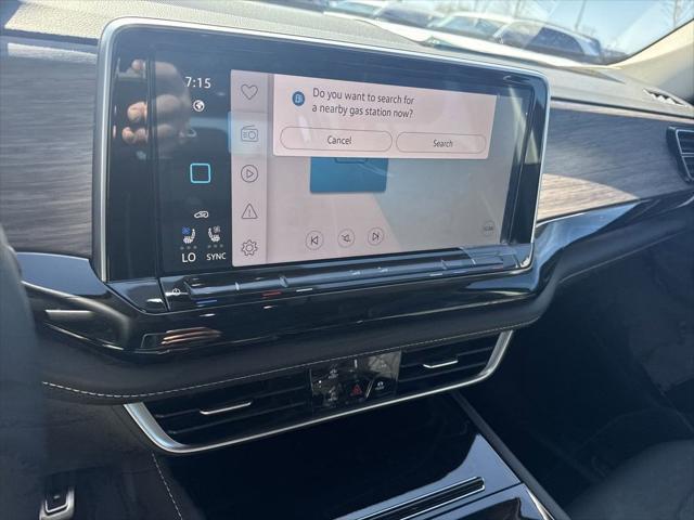 new 2025 Volkswagen Atlas car, priced at $51,411