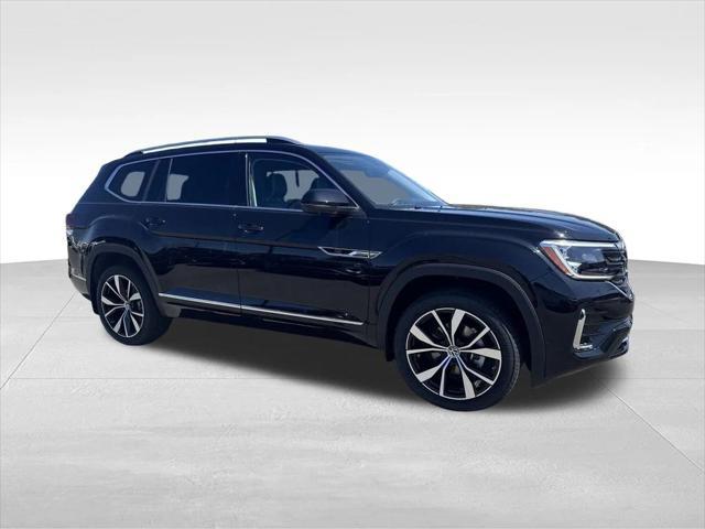 new 2025 Volkswagen Atlas car, priced at $51,411